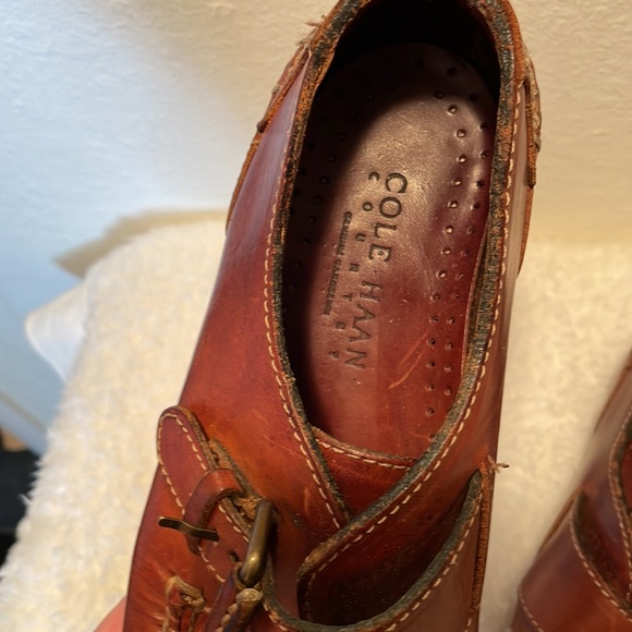 Gorgeous leather warm brown vintage Dark Academia Cole Haan buckle loafers 7.5 - Picture 5 of 6
